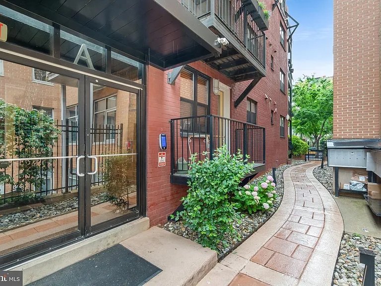 1354 Euclid St NW #202A — Photo 28
