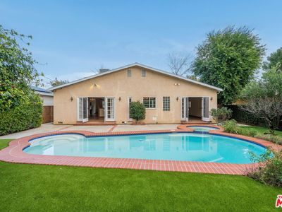 7039 Penfield Ave, Winnetka, CA, 91306