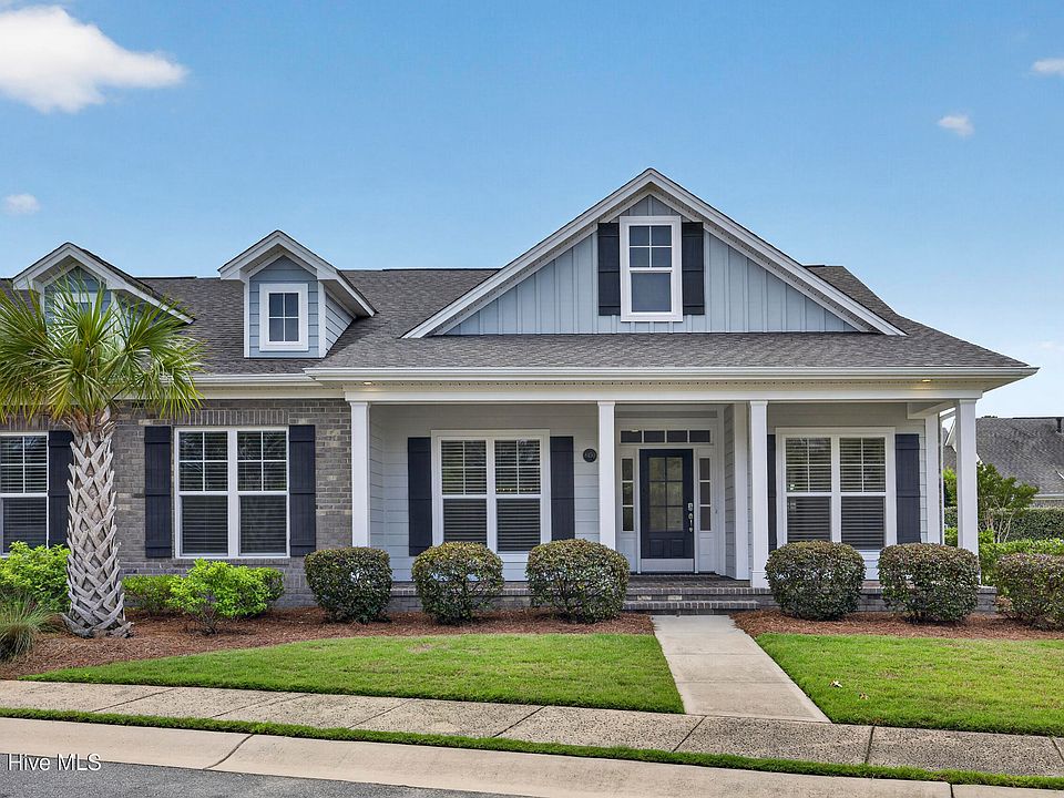 1st image of 8450 Oak Abbey Trail NE