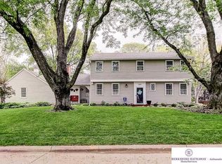 2215 S 86th Ave, Omaha, NE 68124