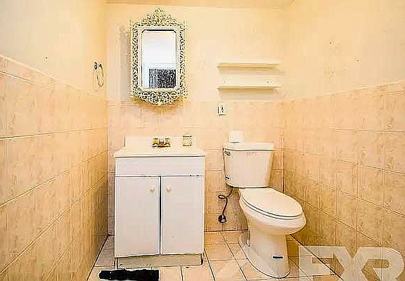 4th image of 55 Beaver St Unit 3
