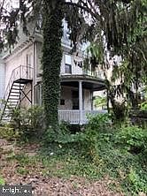 1st image of 237 E Wister St