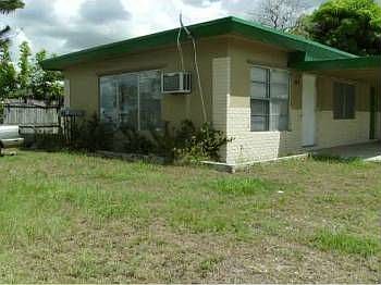 1st image of 815 NW 16th St