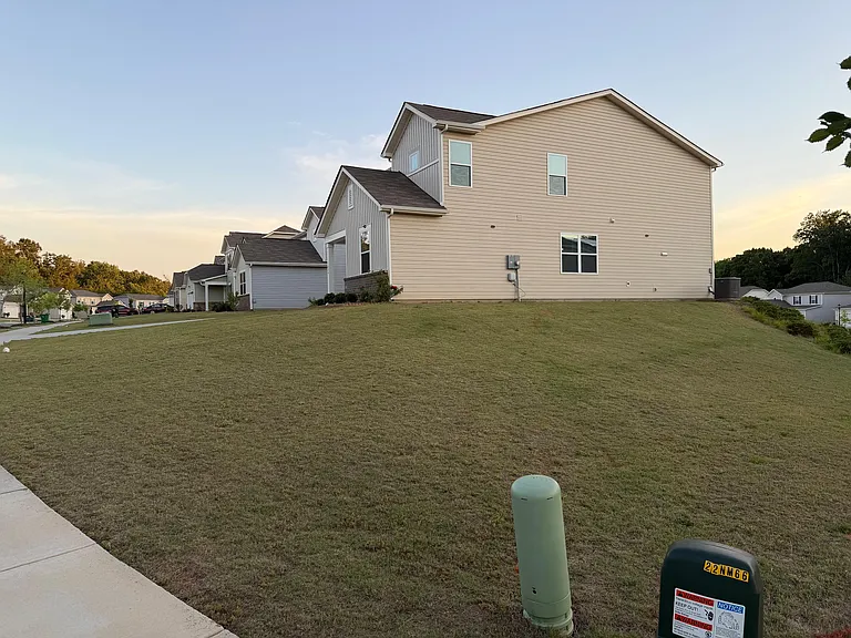 7024 Maple Run Cir — Photo 8