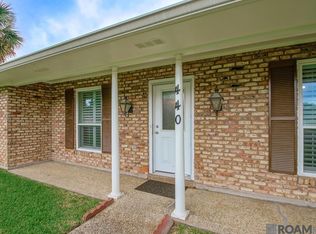 440 Chesterfield Dr, Baton Rouge, LA 70815