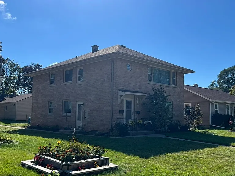 531 Sycamore Ave — Photo 3