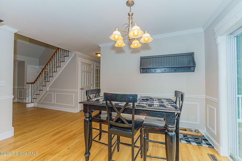 4th image of 1430 Knight Road