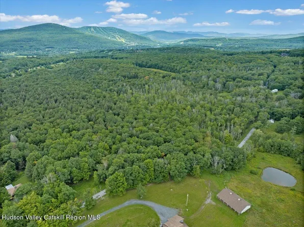 2 Estate View Drive, Windham, NY 12496