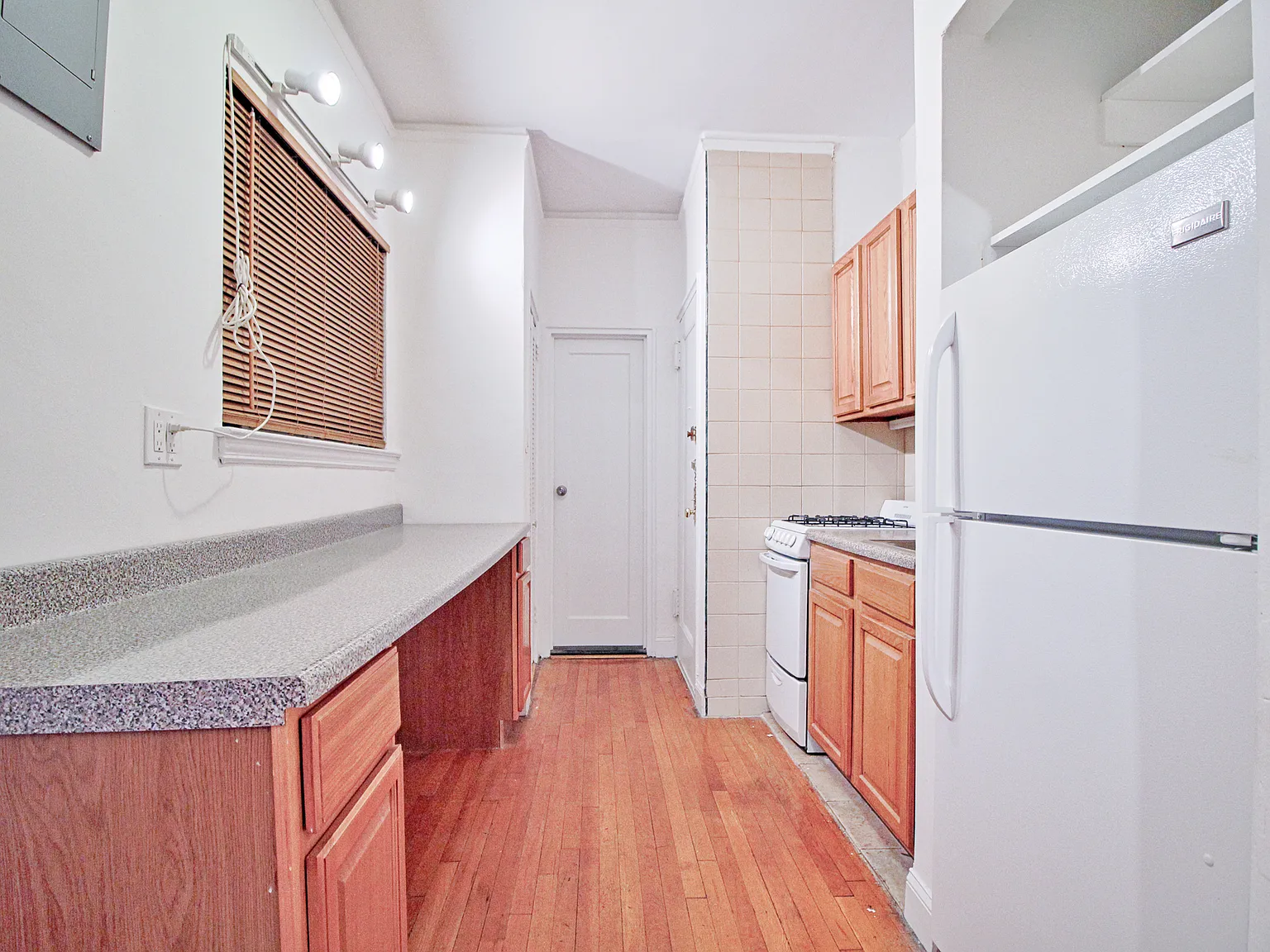 343 East 51st Street — Photo 4