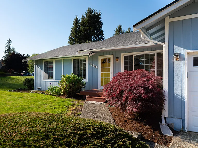 12920 SE 157th Pl — Photo 3