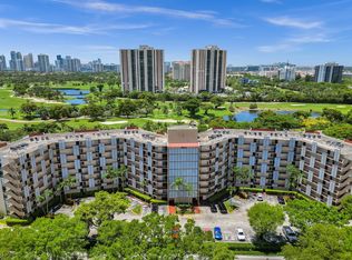 3101 N Country Club Dr APT 708, Aventura, FL 33180