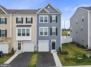 217 Union Ridge Dr, Charles Town, WV 25414