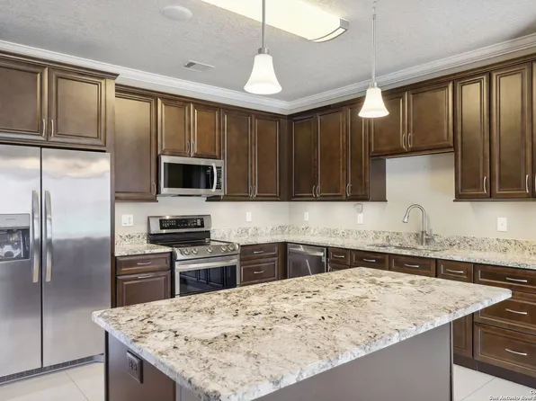 823 QUITMAN OAK, San Antonio, TX 78258