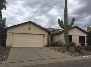 5080 W Nighthawk Way, Tucson, AZ 85742