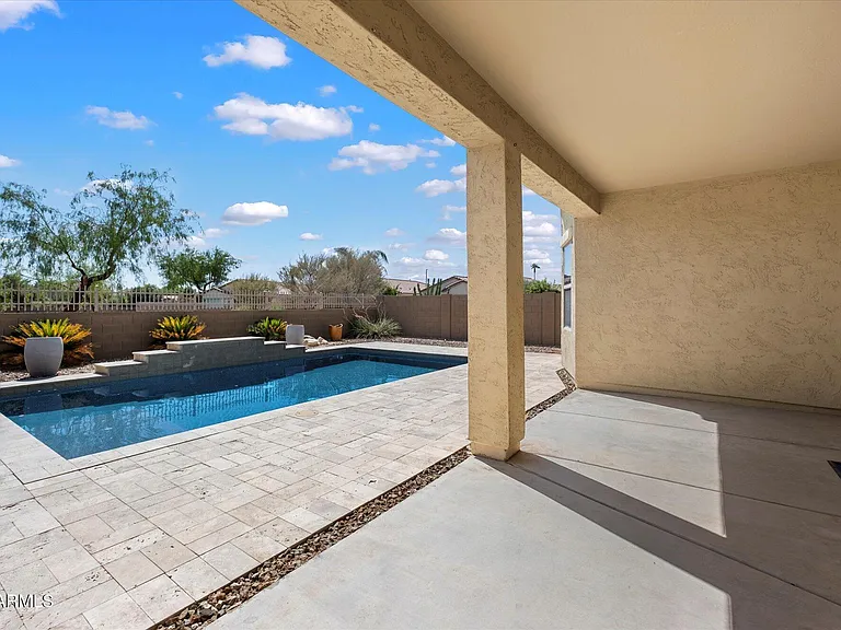 949 E Indian Wells Pl — Photo 25