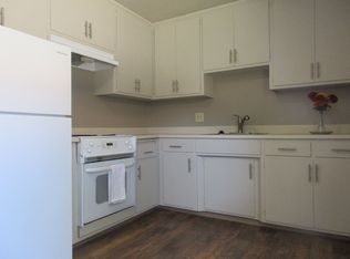 Camellia Manor Apartments, Sacramento, CA 95811