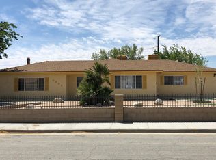 2884 Corona Ave, Mojave, CA 93501