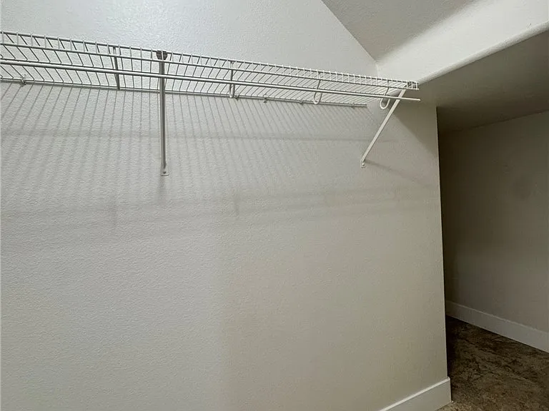 5352 Magnolia Crossing St — Photo 8