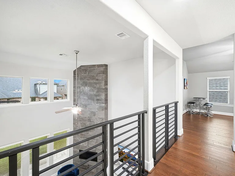 2239 Falcon Brook Dr — Photo 27