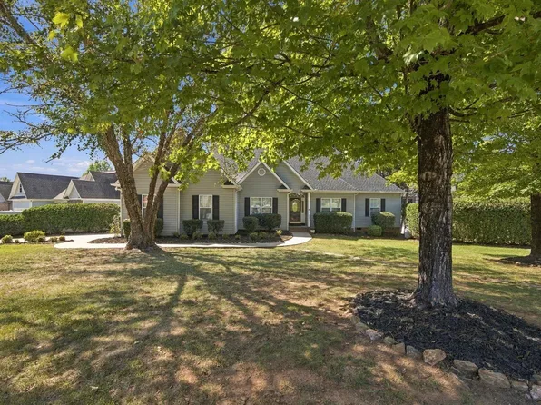 255 Wood River Way, Taylors, SC 29687