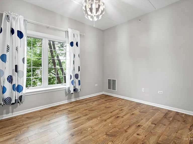 3501 Wellington Ct #203 — Photo 16