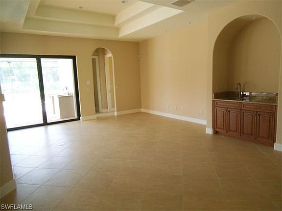 5th image of 5745 Hammock Isles Dr