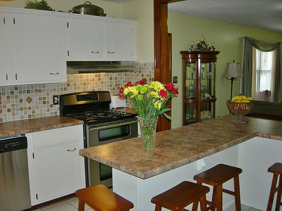 5th image of 2529 Gallahadion Ct
