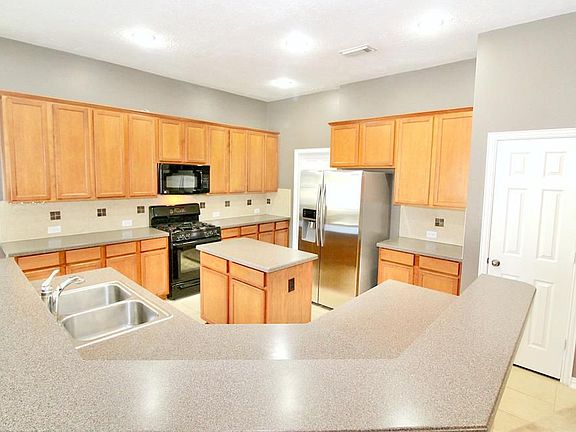 2nd image of 2814 Sage Creek Ct