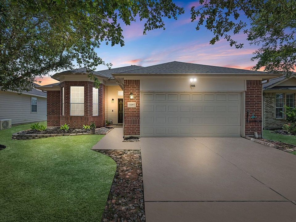 1st image of 15207 Olmstead Park Dr