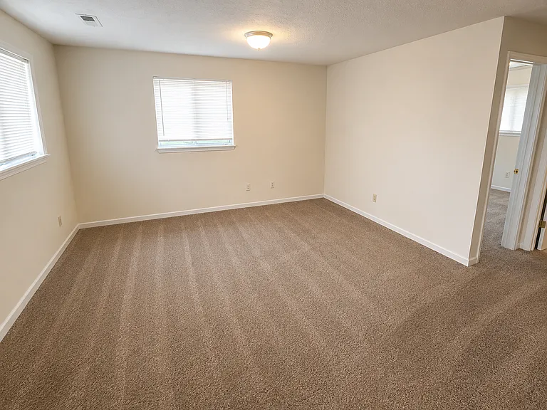 105 Wilson Ave #105C — Photo 6