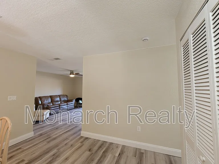 1810 NW 23rd Blvd #165 — Photo 22