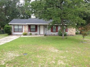 8487 Southern Park Dr, Tallahassee, FL 32305