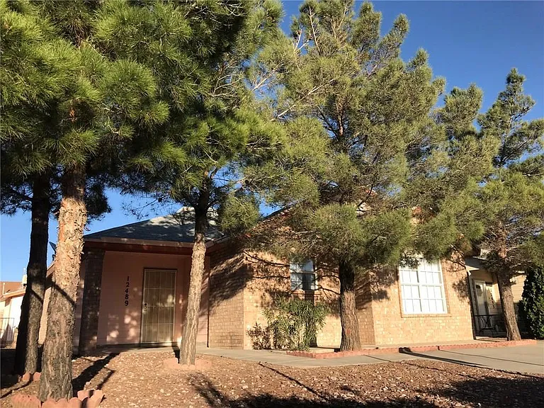 12489 Tierra Bella Dr — Photo 2
