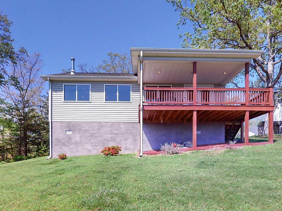 1st image of 507 Lake Shore Dr