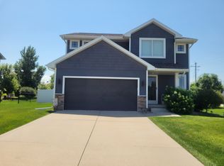 20 NE Badger Ln, Waukee, IA 50263