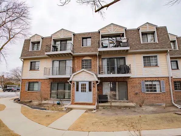 3256 Sanders Rd APT 4E, Northbrook, IL 60062