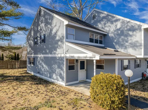 24 Witham St 1, Springvale, ME 04083