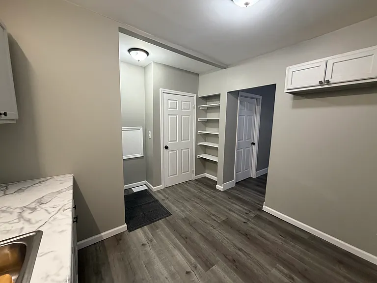 12763 Cloverlawn St — Photo 5