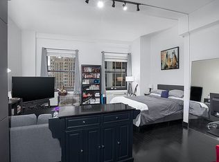 20 Pine St #2410, Brooklyn, NY 11208