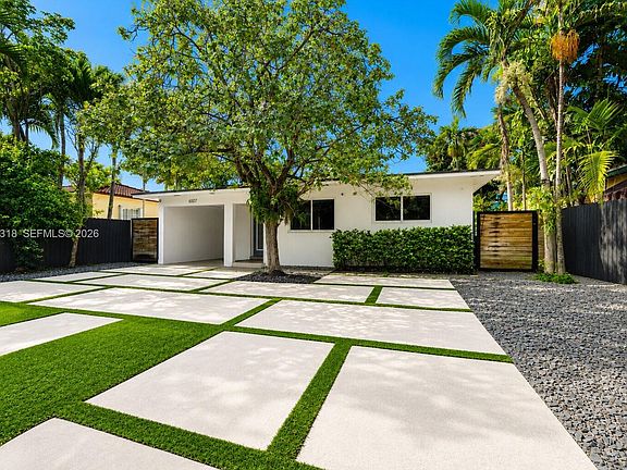 4th image of 6507 SW 39th Ter