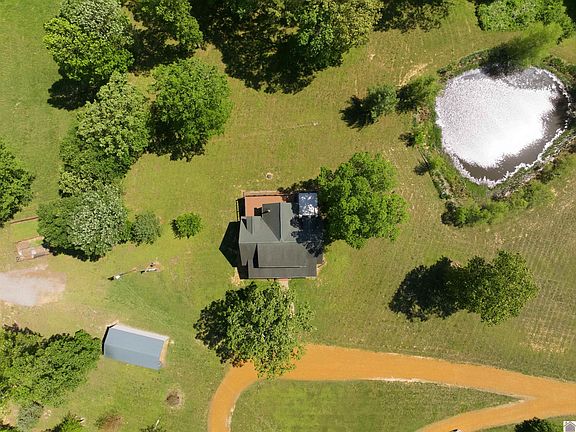 4th image of 846 Rudolph Rd