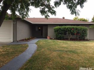 77 Kennelford Cir, Sacramento, CA