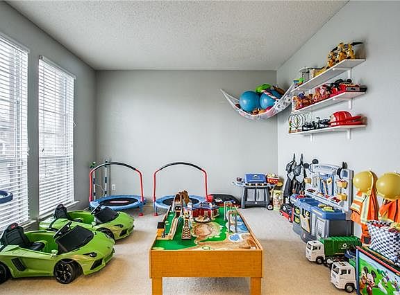 4th image of 1806 Oak Bend Ln