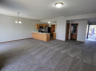 10425 Marblewing Rd UNIT 3, Roscoe, IL 61073