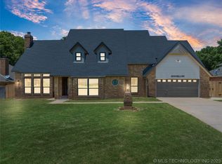 3006 Bacon Rd, Muskogee, OK 74403