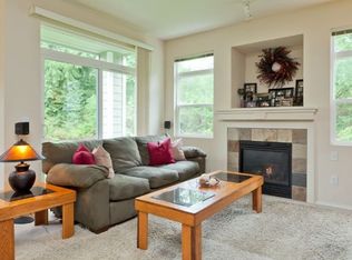 725 241st Ln SE, Sammamish, WA 98074