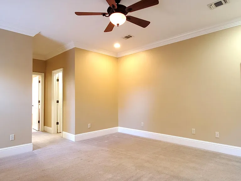 2521 Promenade Blvd — Photo 14