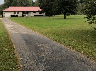 11219 Elm Rd, Carthage, MO 64836