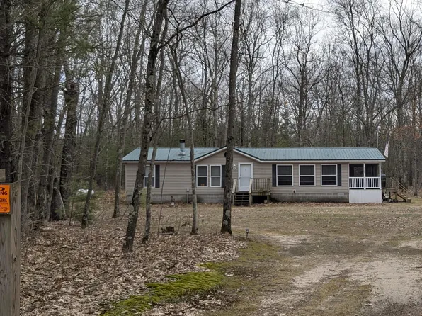 2299 Kent Rd, Rothbury, MI 49452