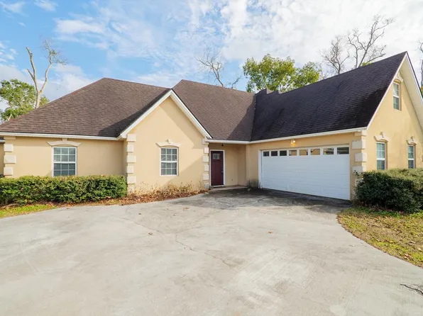 218 Bluebird Cv, Hahira, GA 31632